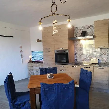 Casa Clana Valledoria (Sardinia)
